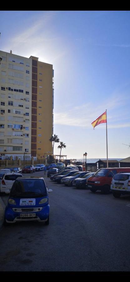 Studio On The Beach Front Malaga Exterior photo