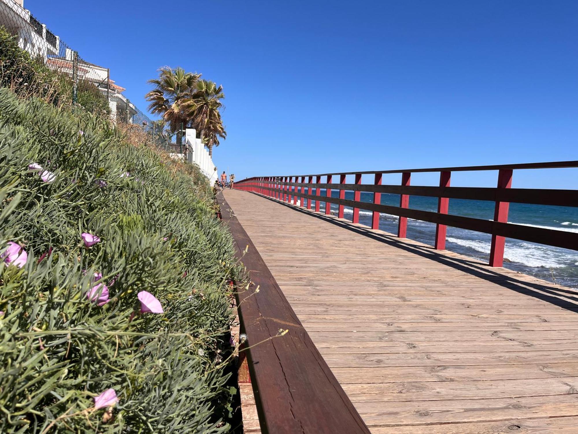 Studio On The Beach Front Malaga Exterior photo